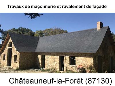 Maçon à proximité de Châteauneuf-la-Forêt-87130