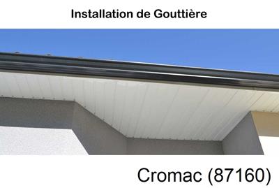 Poseur de gouttière à Cromac-87160