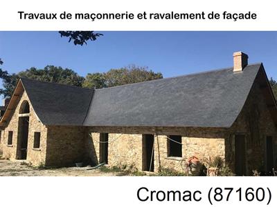 Maçon à proximité de Cromac-87160