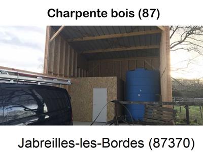 charpente traditionnelle à Jabreilles-les-Bordes-87370